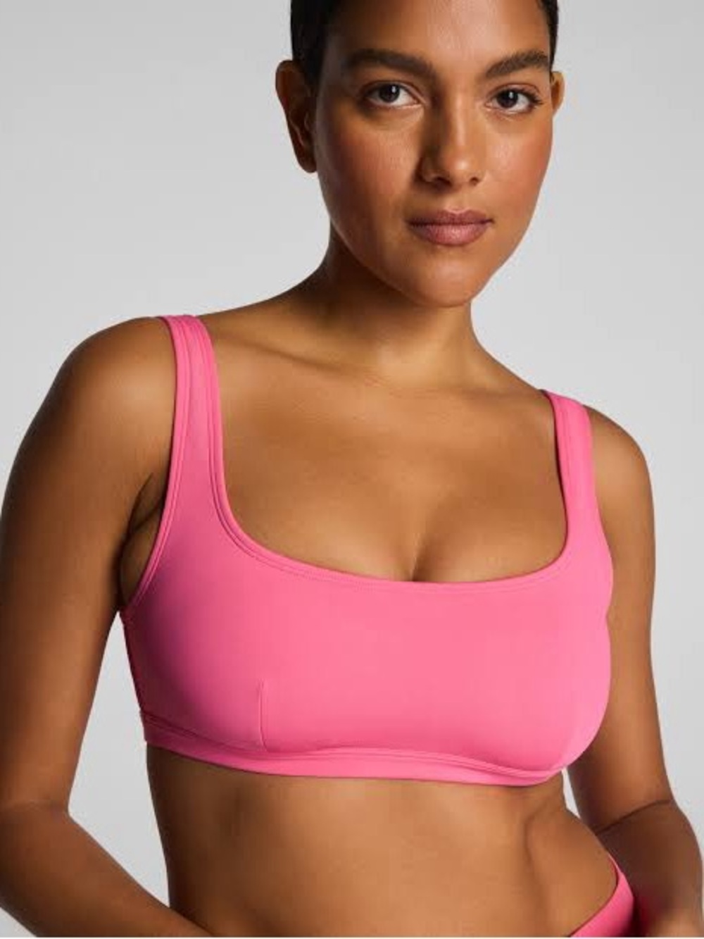 SPANXshape® Swim Scoop Neck Bikini Top -Hibiscus